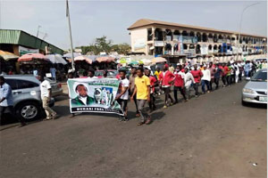 تظاهرات مردم نیجریه در حمایت از شیخ زاکزاکی<font color=red size=-1>- بازدید: 26256</font>